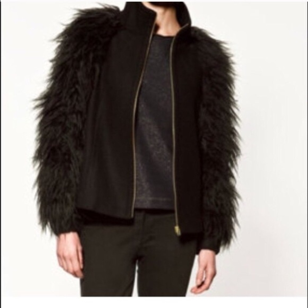 Zara black faux fur sleeves coat XS